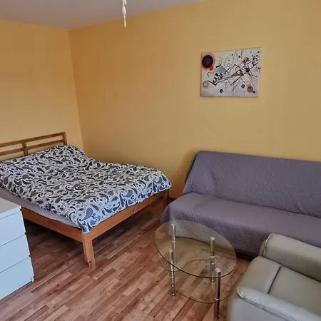 Mango Lu Z Balkonem, Plaza 300m Apartment