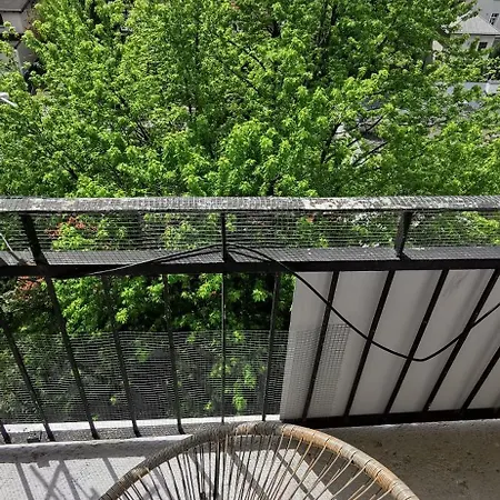 Mango Lu Z Balkonem, Plaza 300m Lägenhet *