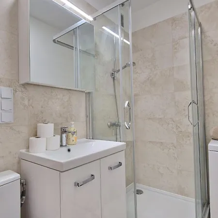 Mango Lu Z Balkonem, Plaza 300m *