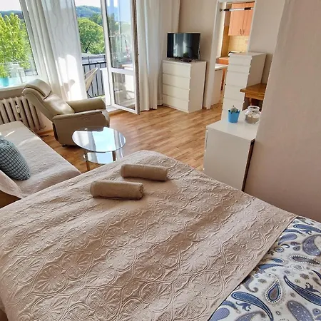 Mango Lu Z Balkonem, Plaza 300m Lägenhet